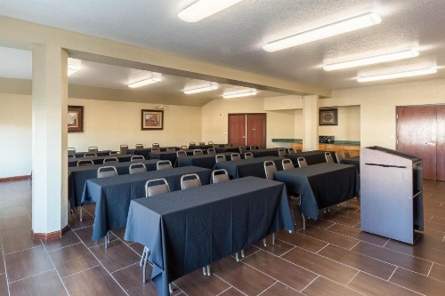 SureStay Plus by Best Western San Antonio Fort Sam Houston - image 2