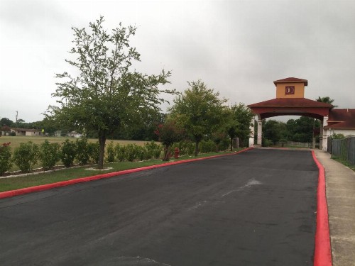 Luxury Inn and Suites Seaworld - image 2
