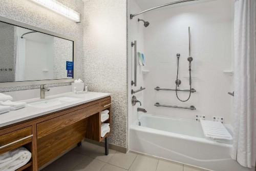 Home2 Suites by Hilton San Antonio Downtown - image 13