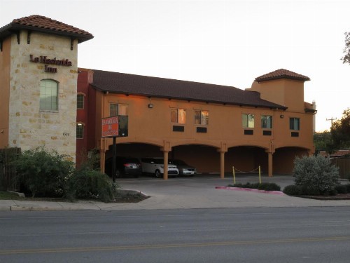 La Hacienda Inn - image 18