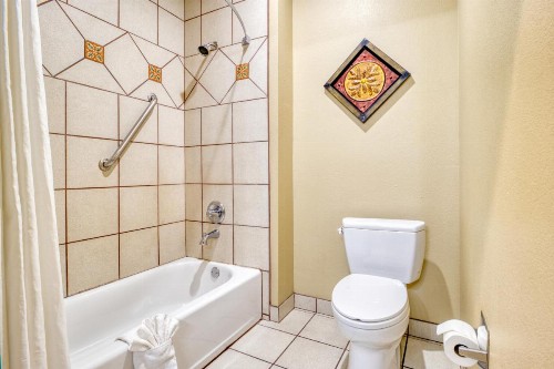 La Hacienda Inn - image 27
