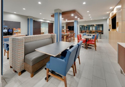 Holiday Inn Express Northwest near Sea World an IHG Hotel - image 48
