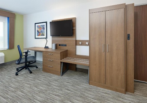 Holiday Inn Express Northwest near Sea World an IHG Hotel - image 9