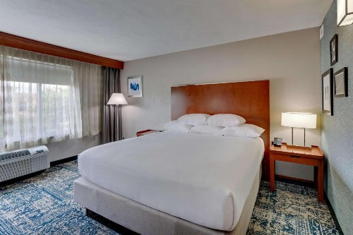 Drury Inn & Suites San Antonio Airport - image 12