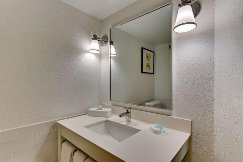 Drury Inn & Suites San Antonio Airport - image 33