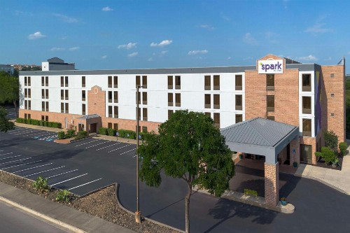 Quality Inn San Antonio Fiesta at Six Flags