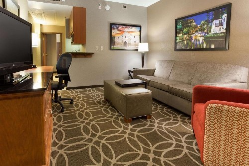 Drury Inn & Suites San Antonio Riverwalk - image 18
