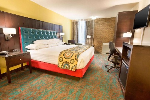 Pear Tree Inn San Antonio Airport - image 15