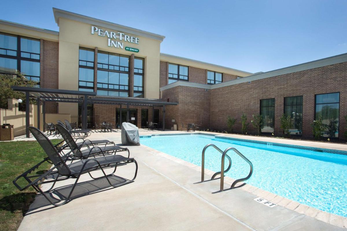 Pear Tree Inn San Antonio Airport - image 5
