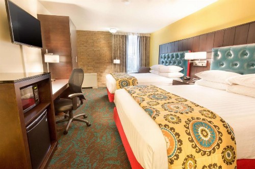 Pear Tree Inn San Antonio Airport - image 7