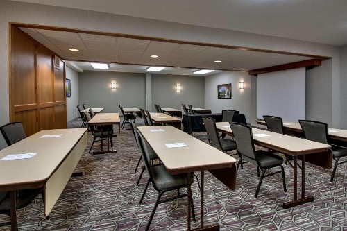 Drury Plaza Hotel San Antonio Airport - image 41