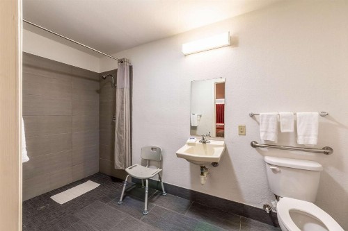 Motel 6-San Antonio TX - South WW White Rd - image 32