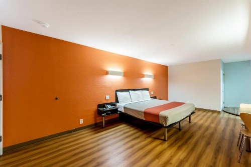 Motel 6-San Antonio TX - South WW White Rd - image 50