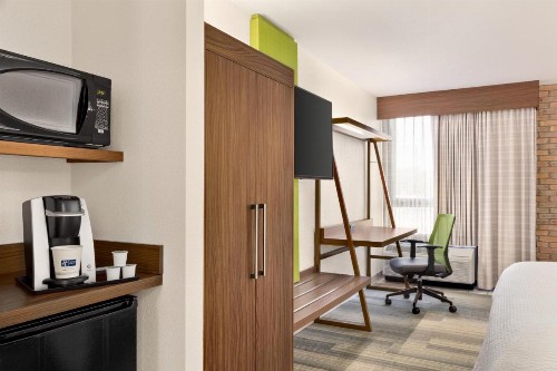 Holiday Inn Express - San Antonio Airport an IHG Hotel - image 13