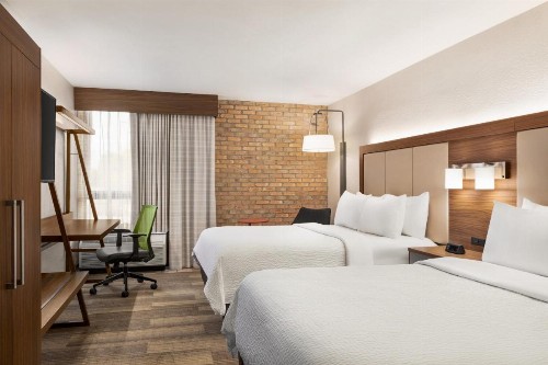 Holiday Inn Express - San Antonio Airport an IHG Hotel - image 27