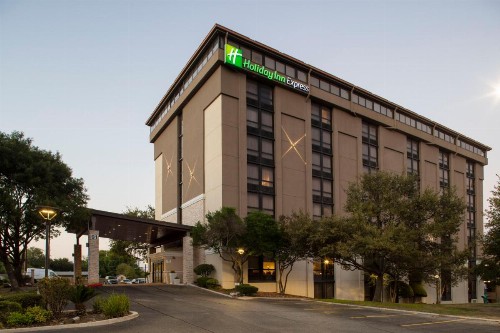 Holiday Inn Express - San Antonio Airport an IHG Hotel - image 39