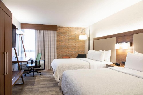 Holiday Inn Express - San Antonio Airport an IHG Hotel - image 47