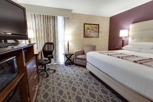 Drury Inn & Suites San Antonio Northeast - image 14