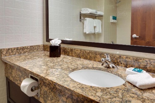Drury Inn & Suites San Antonio Northeast - image 25