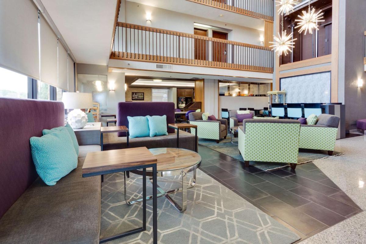 Drury Inn & Suites San Antonio Northeast - image 4