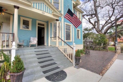Inn on the Riverwalk - image 16