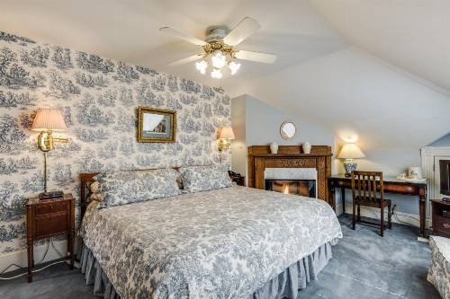 Noble Inns - image 36