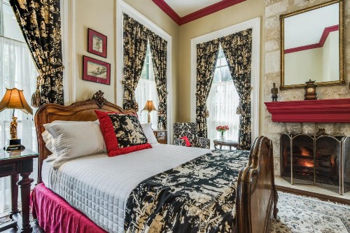 Noble Inns - image 7