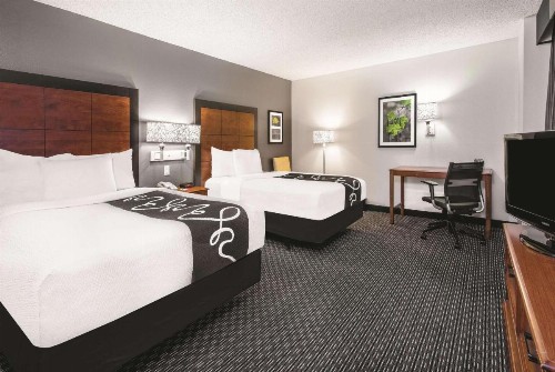 La Quinta by Wyndham San Antonio Riverwalk - image 11