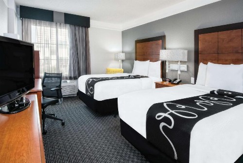 La Quinta by Wyndham San Antonio Riverwalk - image 16