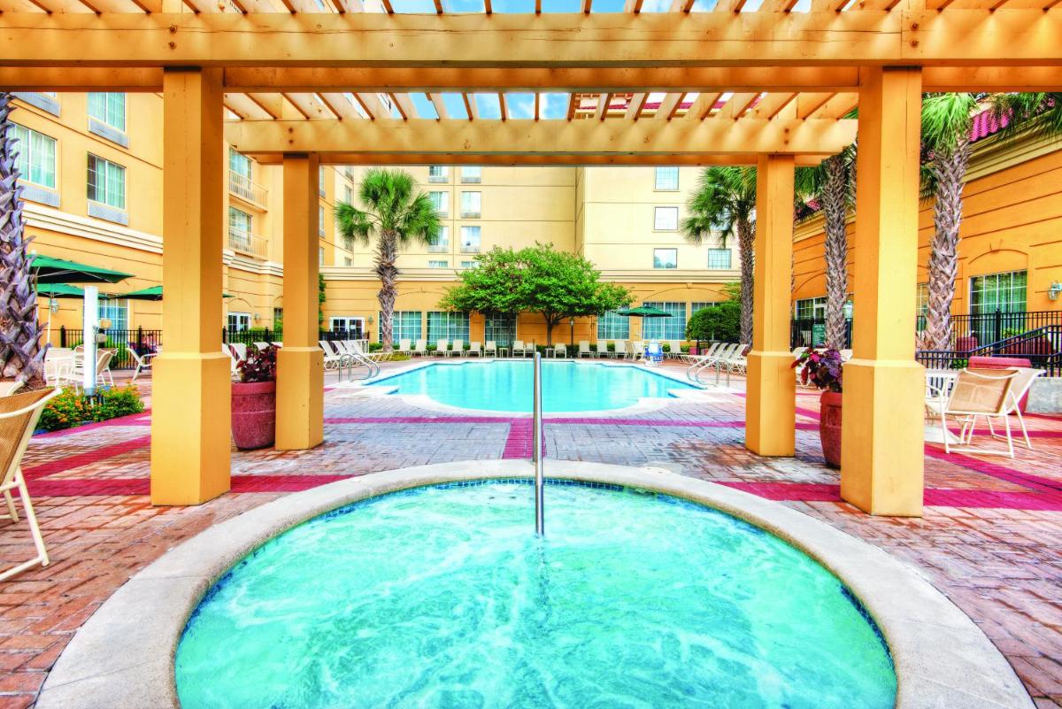 La Quinta by Wyndham San Antonio Riverwalk - image 4