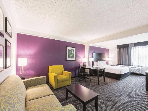La Quinta by Wyndham San Antonio Downtown - image 22