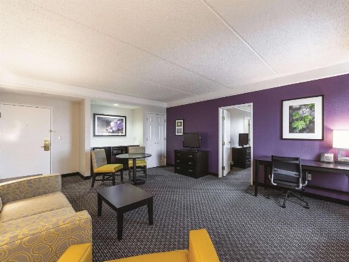 La Quinta by Wyndham San Antonio Downtown - image 28
