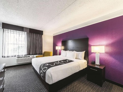 La Quinta by Wyndham San Antonio Downtown - image 34