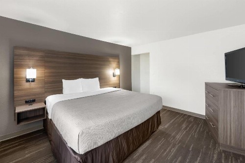 Quality Inn Near Seaworld - Lackland - image 21