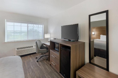 Quality Inn Near Seaworld - Lackland - image 22