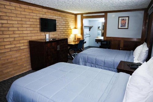 Rittiman Inn and Suites - image 11