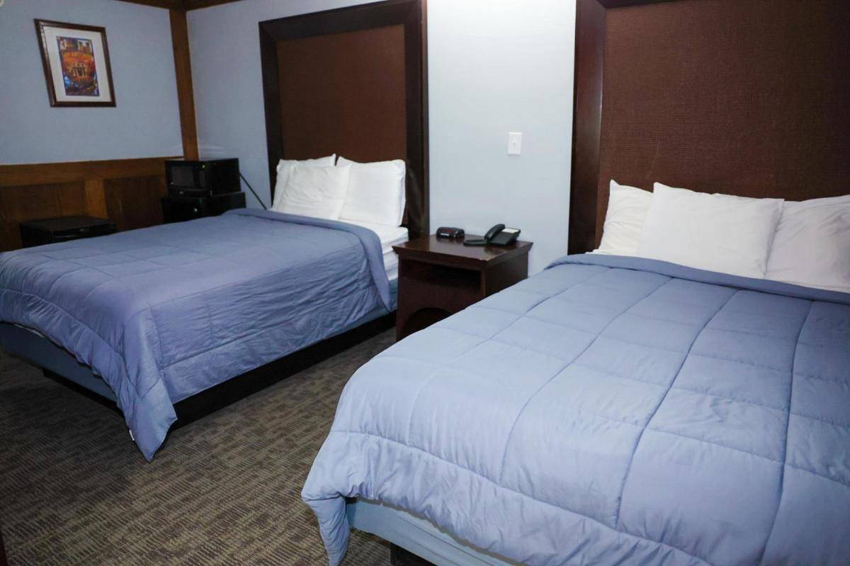 Rittiman Inn and Suites - image 2