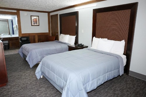 Rittiman Inn and Suites - image 21