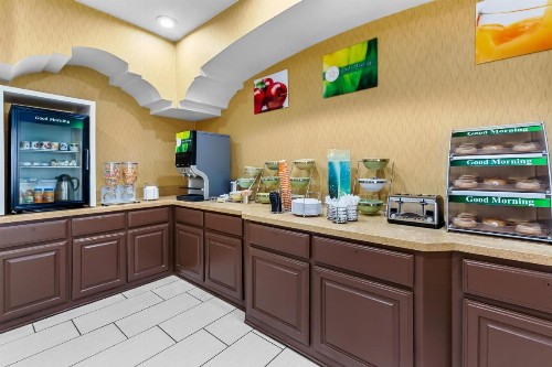 Holiday Inn Express Hotel & Suites San Antonio-Airport North an IHG Hotel - image 11