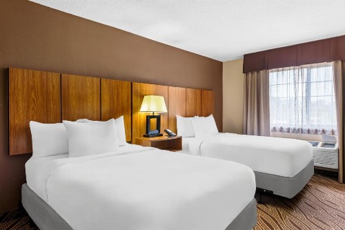 Holiday Inn Express Hotel & Suites San Antonio-Airport North an IHG Hotel - image 32