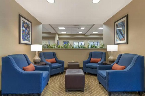 Comfort Inn & Suites San Antonio Airport - image 11