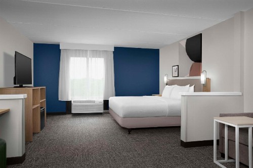 Comfort Inn & Suites San Antonio Airport - image 25