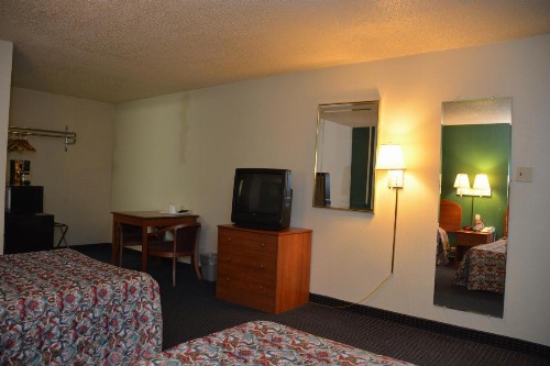 Stay Express Inn Near Ft. Sam Houston - image 10