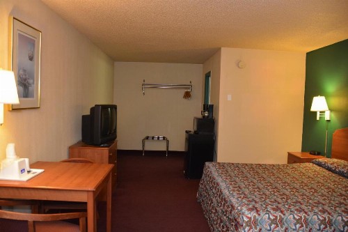 Stay Express Inn Near Ft. Sam Houston - image 11