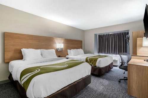Quality Inn Downtown - near Market Square - image 16