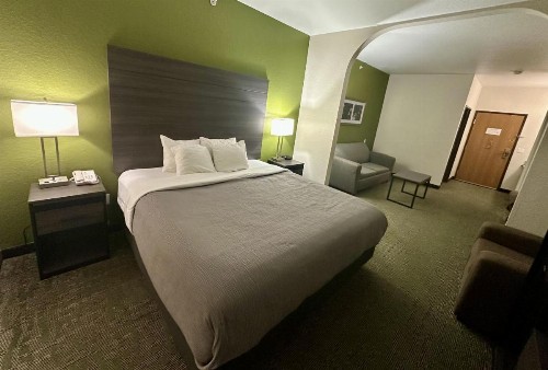 Quality Suites San Antonio - image 39