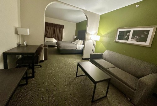 Quality Suites San Antonio - image 47