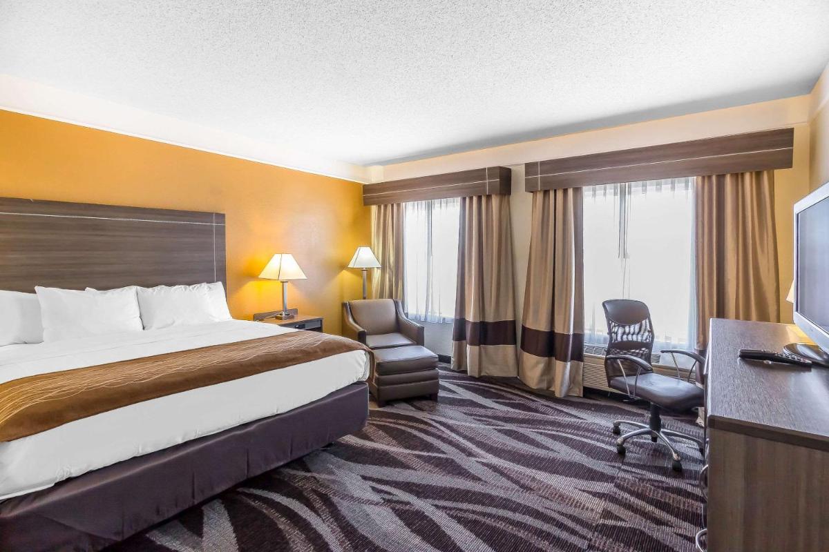 Comfort Inn San Antonio - main image
