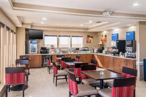 Comfort Inn San Antonio - image 11