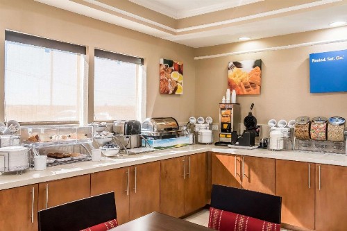 Comfort Inn San Antonio - image 15